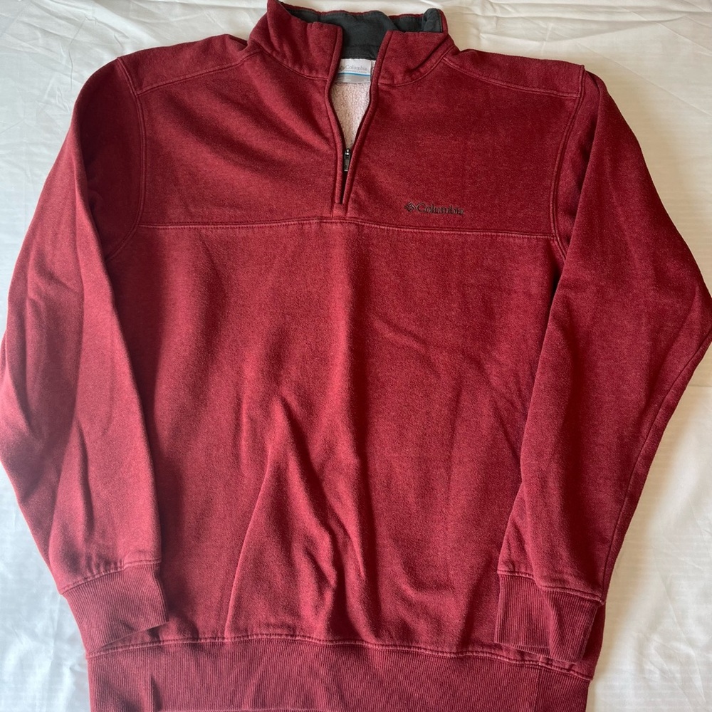 Columbia pullover